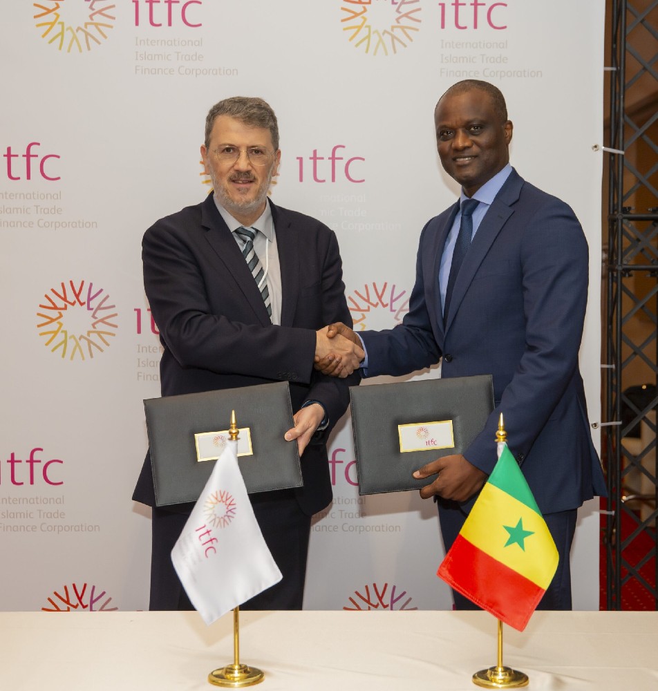 LE SÉNÉGAL SIGNE UN ACCORD DE 2 MILLIARDS D’EUROS AVEC L’ITFC POUR FINANCER SON DÉVELOPPEMENT